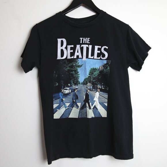 The Beatles Paul McCartney John Lennon Abbey Road Concert T-Shirt Size Small - Picture 1 of 3
